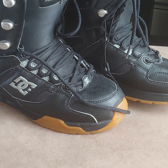 Men's DC SNOWBOARD BOOTS - Picture 2 of 4